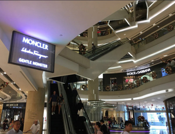 YIPLED · Jade Screen-ION Orchard Shopping Mall in Singapore